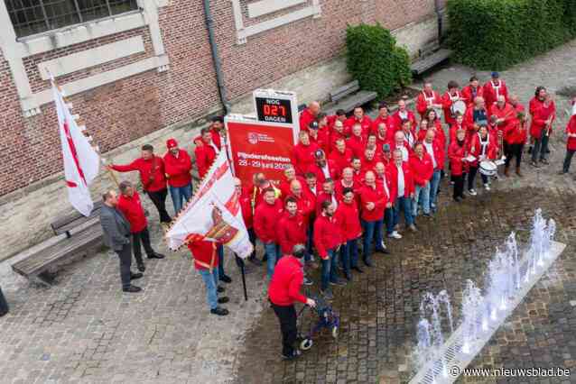 Pijnders houden feestdag met rondgang en etentje