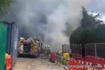 Brookfield Avenue Carshalton vehicle fire: Watch video