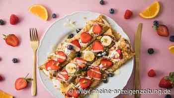 Einfach und mit Soße: Crêpes und Erdbeeren kombinieren