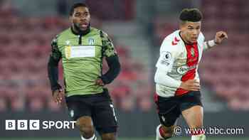 Stockport confirm Fevrier signing from Colchester