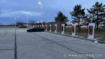 Poll: Many Americans still shying away from EVs despite Biden push