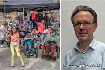 Dominiek Savio moest tien werknemers ontslaan: “Overheid moet financiering voor zorgbehoevende volwassenen bijsturen”