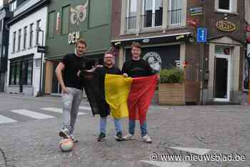 Slager Joran, friturist Sies en cafébaas Robbe zetten EK-dorp op poten