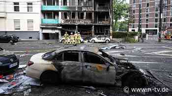Opferzahl erhöht sich auf vier: Schwer verletzte Frau stirbt nach Kiosk-Brand