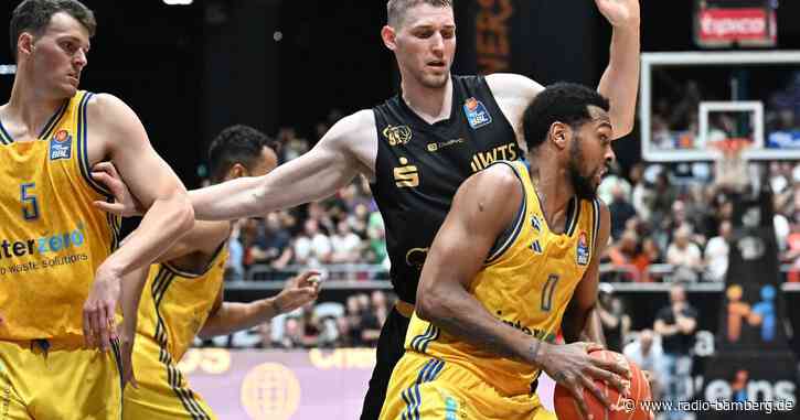 Alba Berlin erzwingt fünftes Spiel gegen Chemnitz