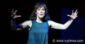 Review: In ‘Breaking the Story,’ All’s Unfair in Love and War