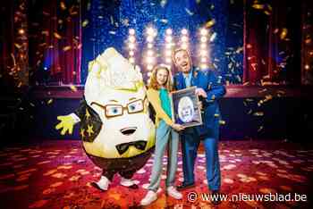 Gloednieuw kostuum ‘The masked singer’ ontworpen door Fiona (11): “Een pauw was net iets te moeilijk”