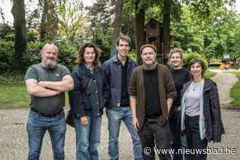 Plein Publique kleurt het batjesweekend: “Eigenwijs en met een hoek af”