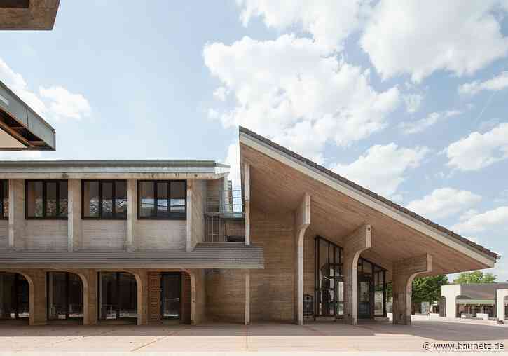 Lernen im brutalistischen Postamt
 - Sanierung und Umbau von Archipelago in Neu-Löwen