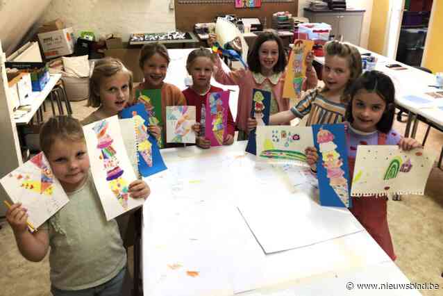 Jeugdatelier Kuurne toont moderne kunst in Hoeve Vandewalle