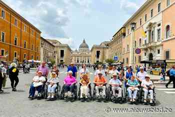 Bewoners van woon-zorgcentrum genieten van Romereis