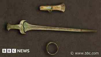 Bronze and Iron Age treasure to stay in Dorset