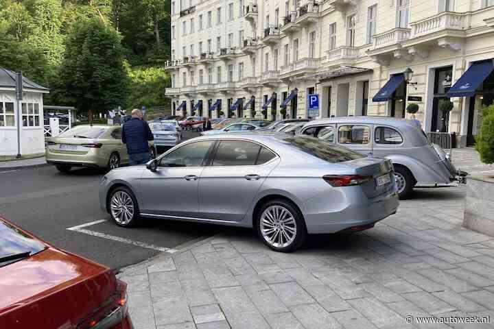Skoda Superb hatchback tóch als plug-in hybride