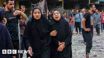 Israeli strike on UN school in Gaza 'kills at least 35'