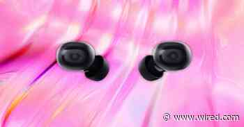 Eargo Link Review: Basic Hearing Aids That Are Too Pricey