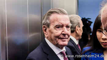 Gericht schmeißt Ex-Kanzler Gerhard Schröder vorerst aus Bundestags-Büro