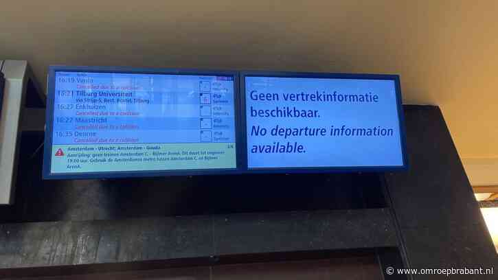 Aanrijding en storing op het spoor, flinke vertragingen voor reizigers