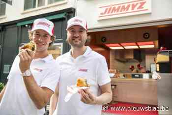 Beenhouwer en bakker slaan de handen in mekaar: Jimmyz smashed burgers opent eerste vaste locatie in De Wilde Zee