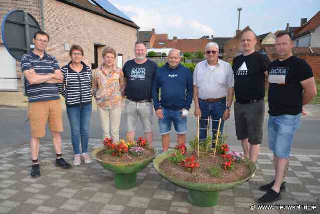 Bloemendorp bevestigt reputatie met 4.000 nieuwe bloemen