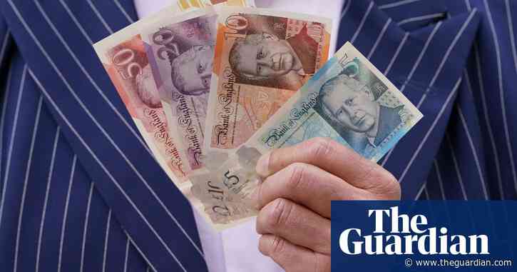 Minted: public rush to snap up valuable new King Charles banknotes