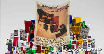 A Photographer Widens His Gaze to Loss, and It’s a Gain