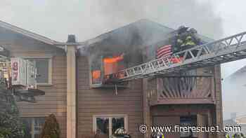 FDNY lieutenant honored for rescue of firefighter trapped in 4-alarm blaze