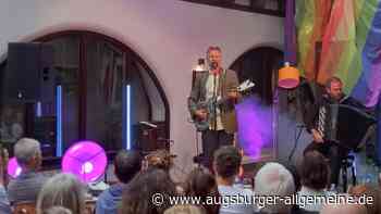 Stadlober liest Tucholsky: Liebevolle Hommage an einen scharfzüngigen Humanisten