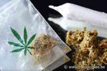 Politie vindt drugsgerelateerde berichten in gsm van 22-jarige: zes maanden cel gevraagd