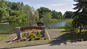 Male seen struggling at Strathmore lake still missing, RCMP say