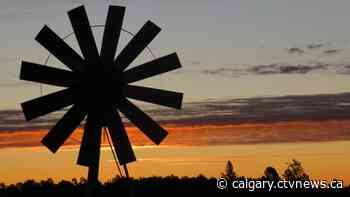 The weekend will be a little on the cooler side, but we'll be back in the 20s for Monday