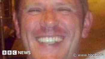 'Loving father' dies in house fire