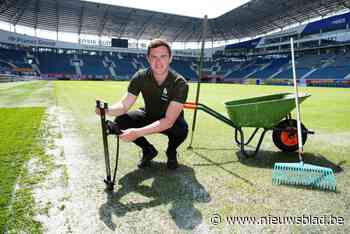 KAA Gent laat er geen gras over groeien: Matisse (23) moet van veld opnieuw een ‘biljart’ maken
