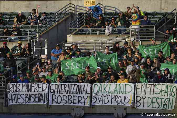 JJ Bleday hits leadoff homer in 9th to give the A’s a 2-1 victory the Blue Jays