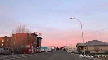 We arrived in a small town as flood refugees and fell in love with how easy life is here