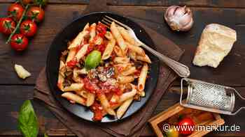 Die Pasta alla Norma ist ein Muss für jeden Liebhaber der italienischen Küche