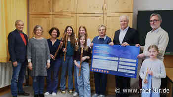 Spende für Städtische Musikschule Mindelheim: Blockflötenensemble erhält neue Instrumente