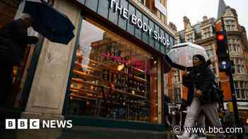 Body Shop sets deadline to save UK stores and jobs