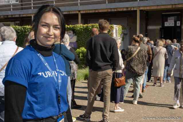 Wegwijs maken en koffiekoeken prepareren