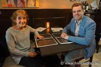 Reccino neemt zijn mama mee naar het restaurant: “Eindelijk zie ik mijn zoon nog eens”