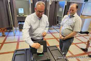Kamerlid Hans Verreyt (Vlaams Belang) brengt stem uit in Boom: “Geen stress meer, wel gezonde spanning”