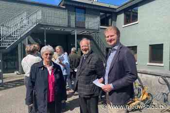 Koen Helsen (Open VLD) stemt in Kapellen