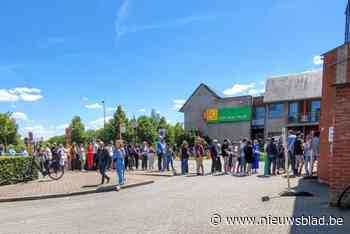 Problemen met computers zorgen voor lange wachtrijen
