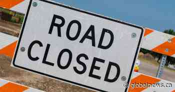 Tractor trailer jackknifes on Highway 401 in Toronto, collectors lanes closed