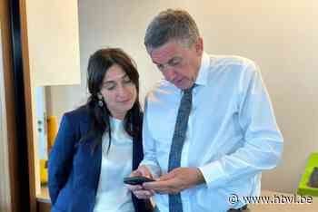 In het spoor van N-VA-kopstuk Zuhal Demir: “Ik zou elke Limburger op het voorhoofd kunnen kussen”