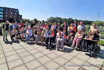 Bewoners De Meers genieten van vinkenzetting
