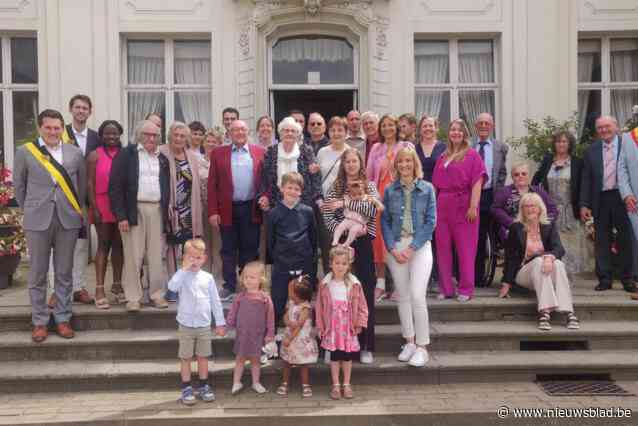 Gewezen schippers Freddy en Maria zitten in briljanten huwelijksboot Ertvelde