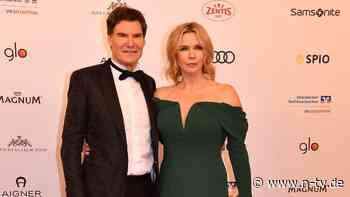 "Ich liebe deinen Humor": Carsten Maschmeyer huldigt seiner "Löwin"