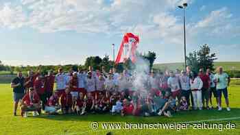 Nach historischem Aufstieg: So feierte der SV Wendessen