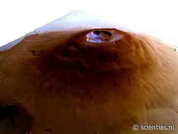 Rijp ontdekt op de hoogste vulkanen die Mars rijk is