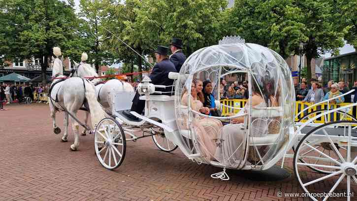 Met een brandweerwagen of witte koets naar je eindexamendiner